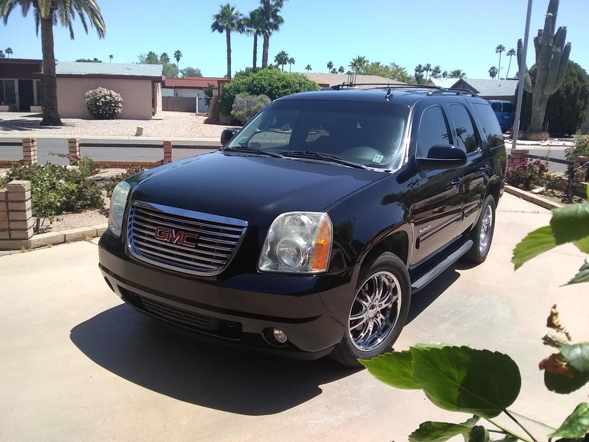2011 GMC Yukon for sale by owner in Mesa