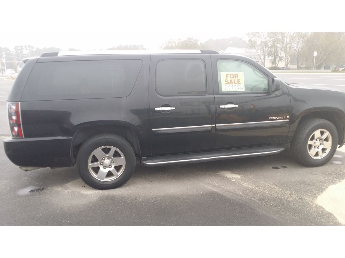 2007 GMC Yukon Denali for Sale by Owner in Yorktown, VA 23692