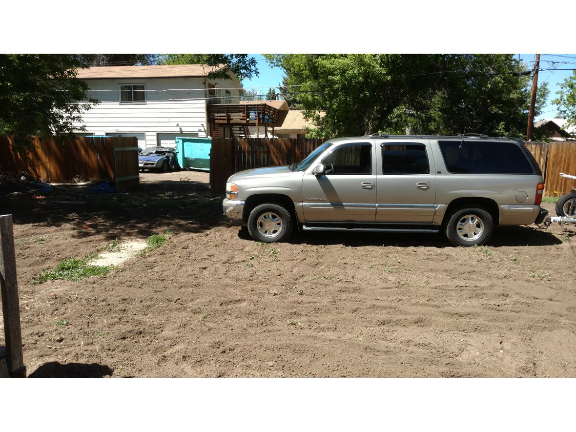 2000 GMC Yukon XL for sale by owner in Loveland