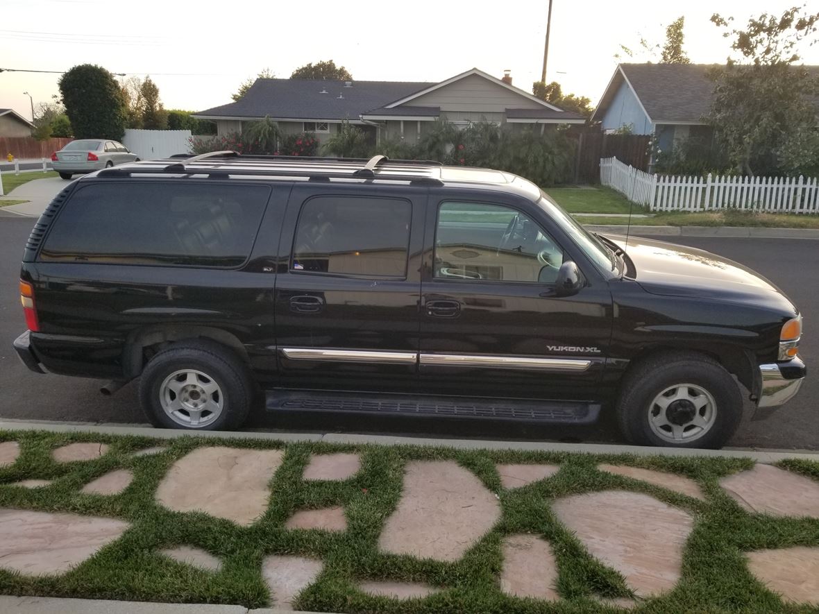 2003 GMC Yukon XL for sale by owner in Camarillo