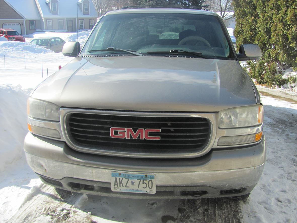 2003 GMC Yukon XL for sale by owner in Inver Grove Heights