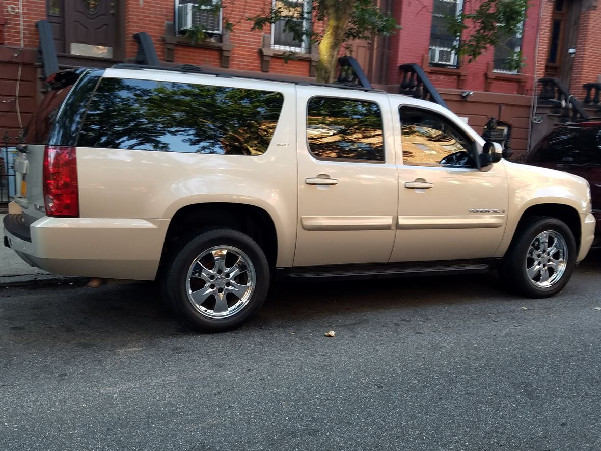 2007 GMC Yukon XL for sale by owner in Brooklyn