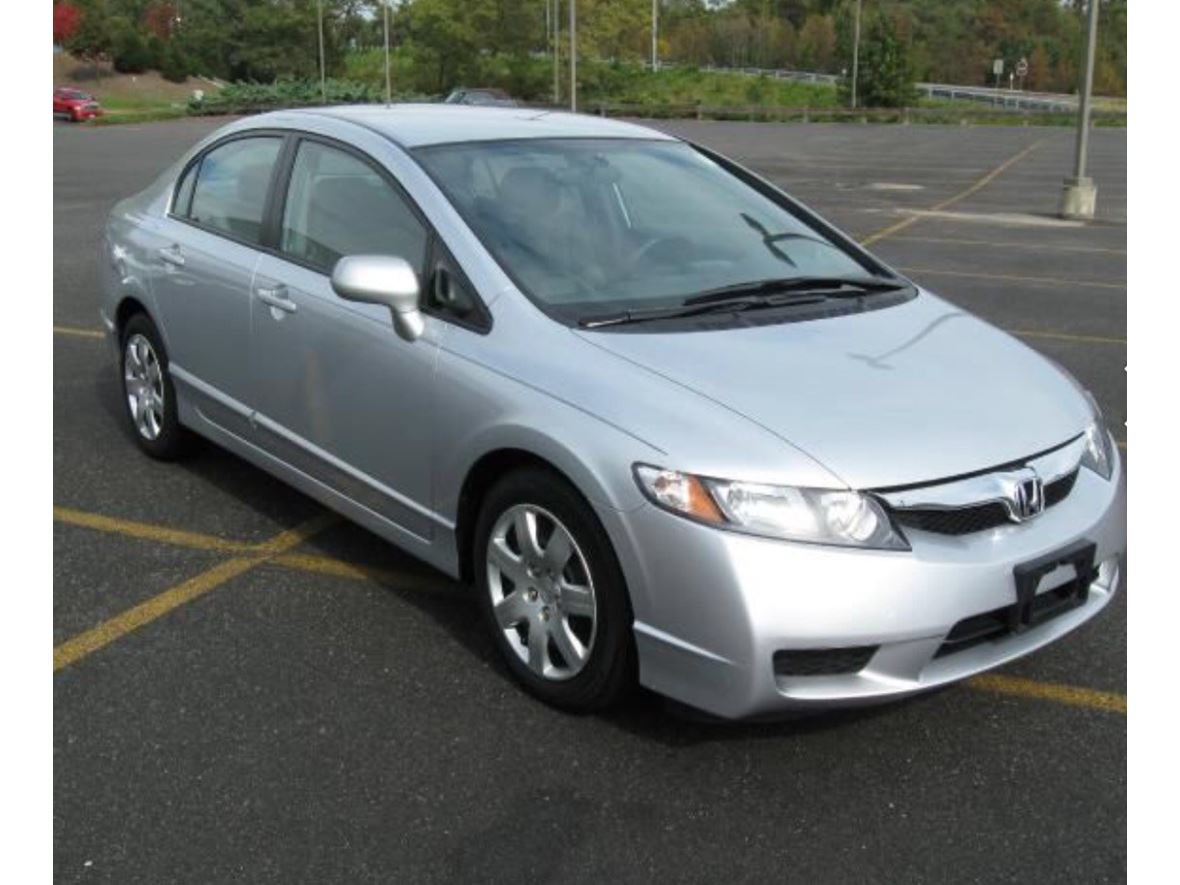 2009 Honda  Civic  for sale by owner in Syracuse