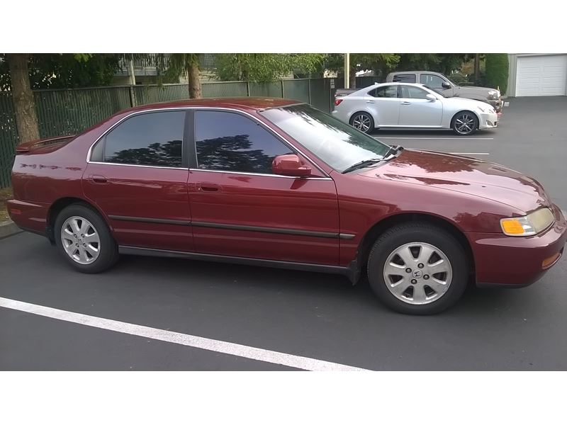 1996 Honda Accord for sale by owner in Kent