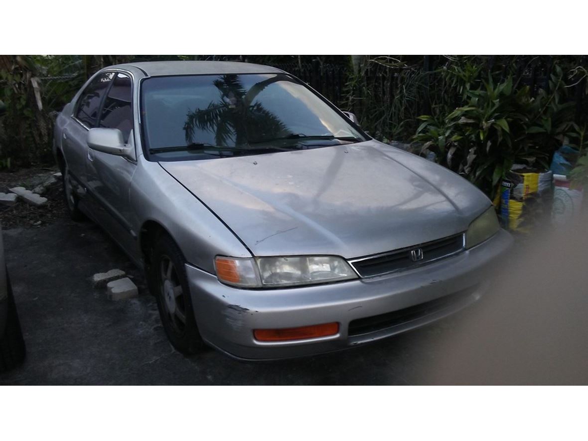 1997 Honda Accord for sale by owner in West Palm Beach