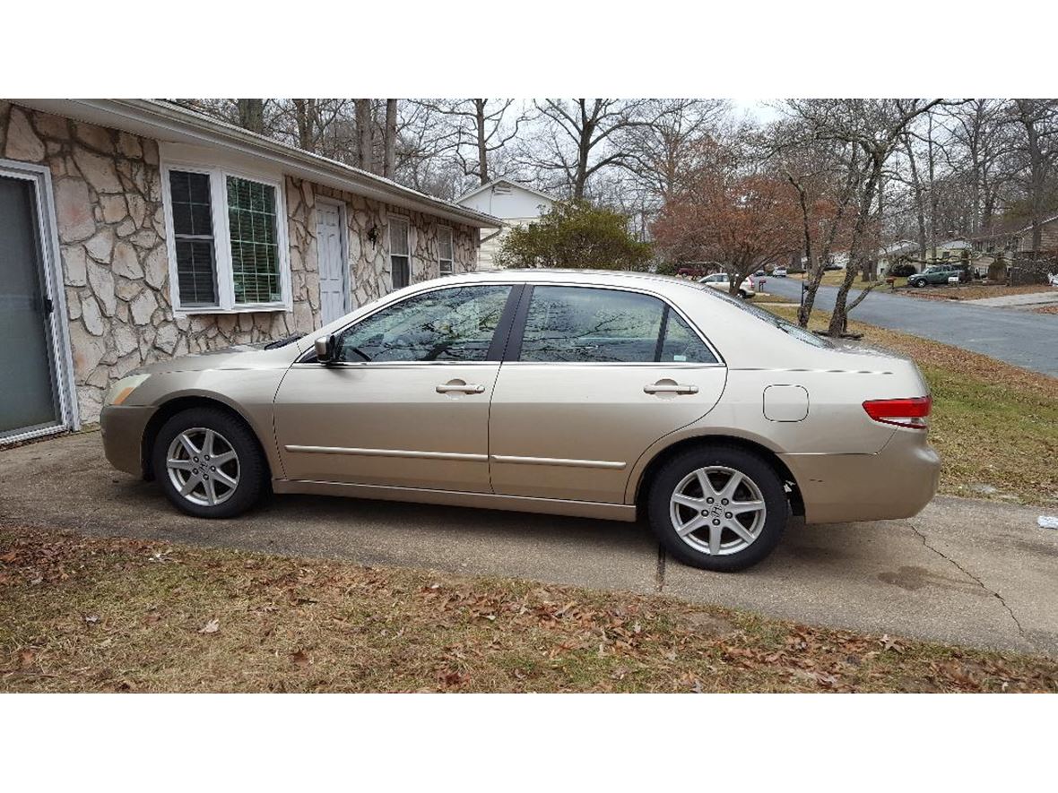 2003 Honda Accord EX Sedan for sale by owner in Davidsonville