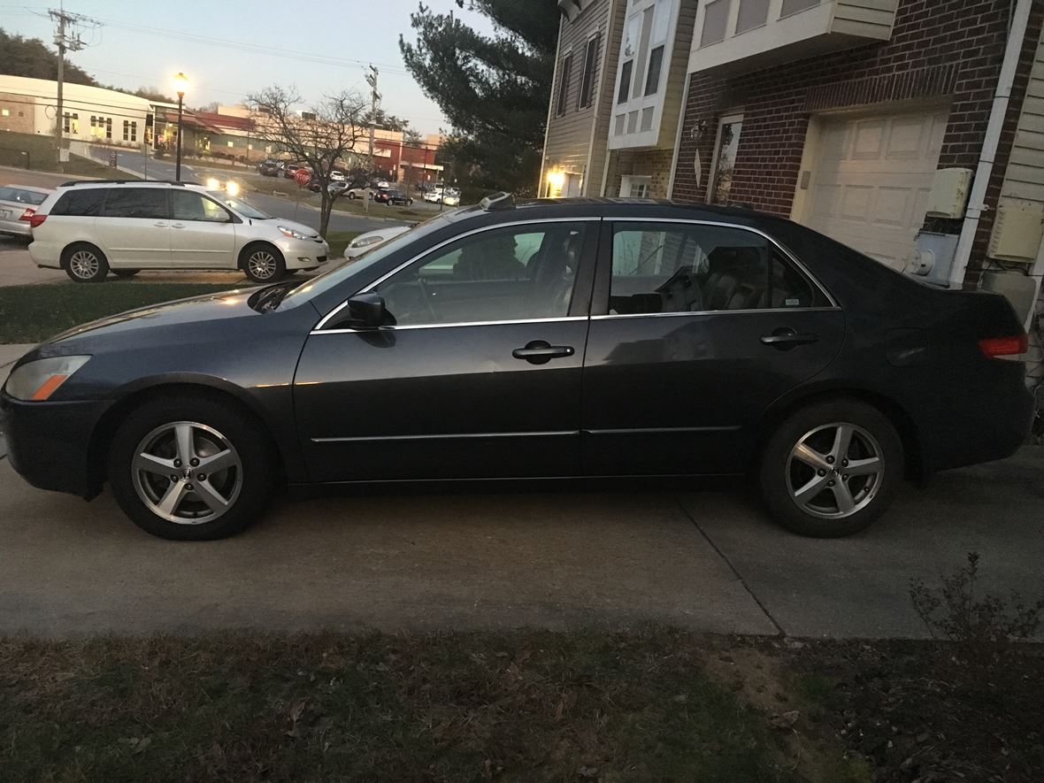 2004 Honda Accord for sale by owner in Laurel