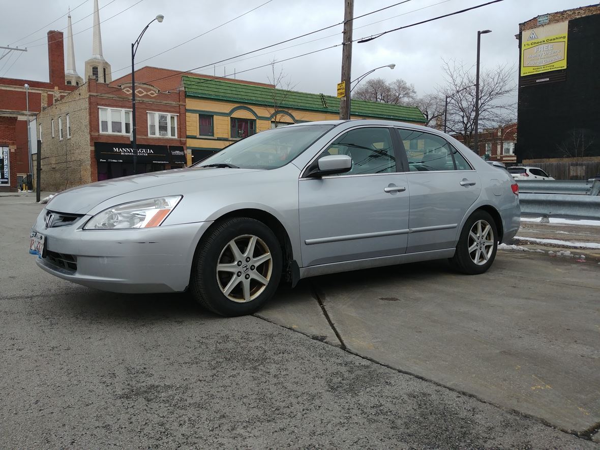 2004 Honda Accord for sale by owner in Chicago