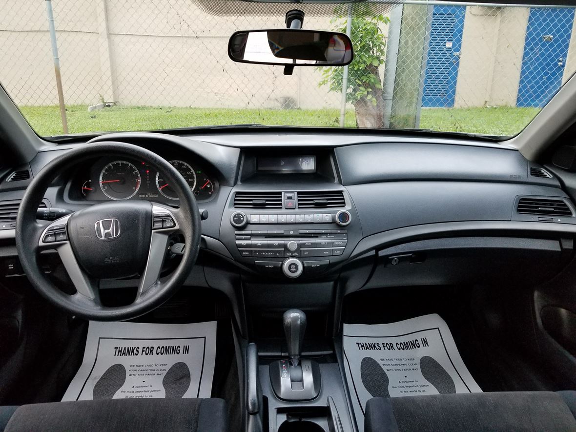 2010 Honda Accord for sale by owner in Miami