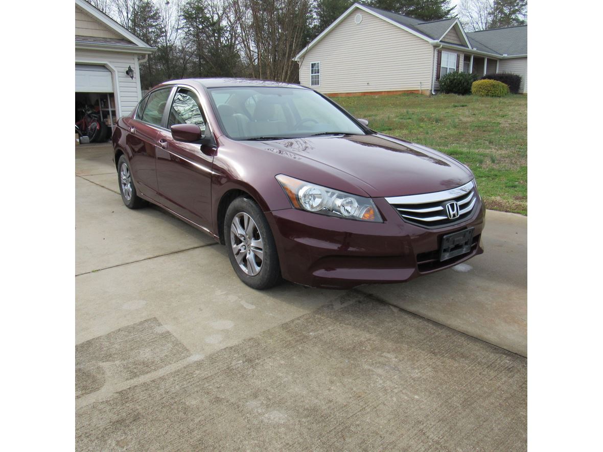 2012 Honda Accord for sale by owner in Lyman
