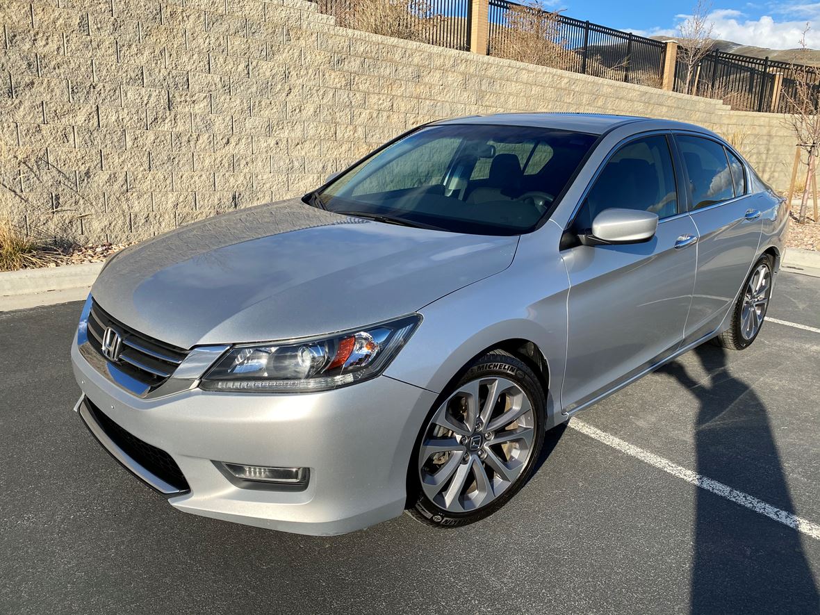 2013 Honda Accord for sale by owner in Lehi