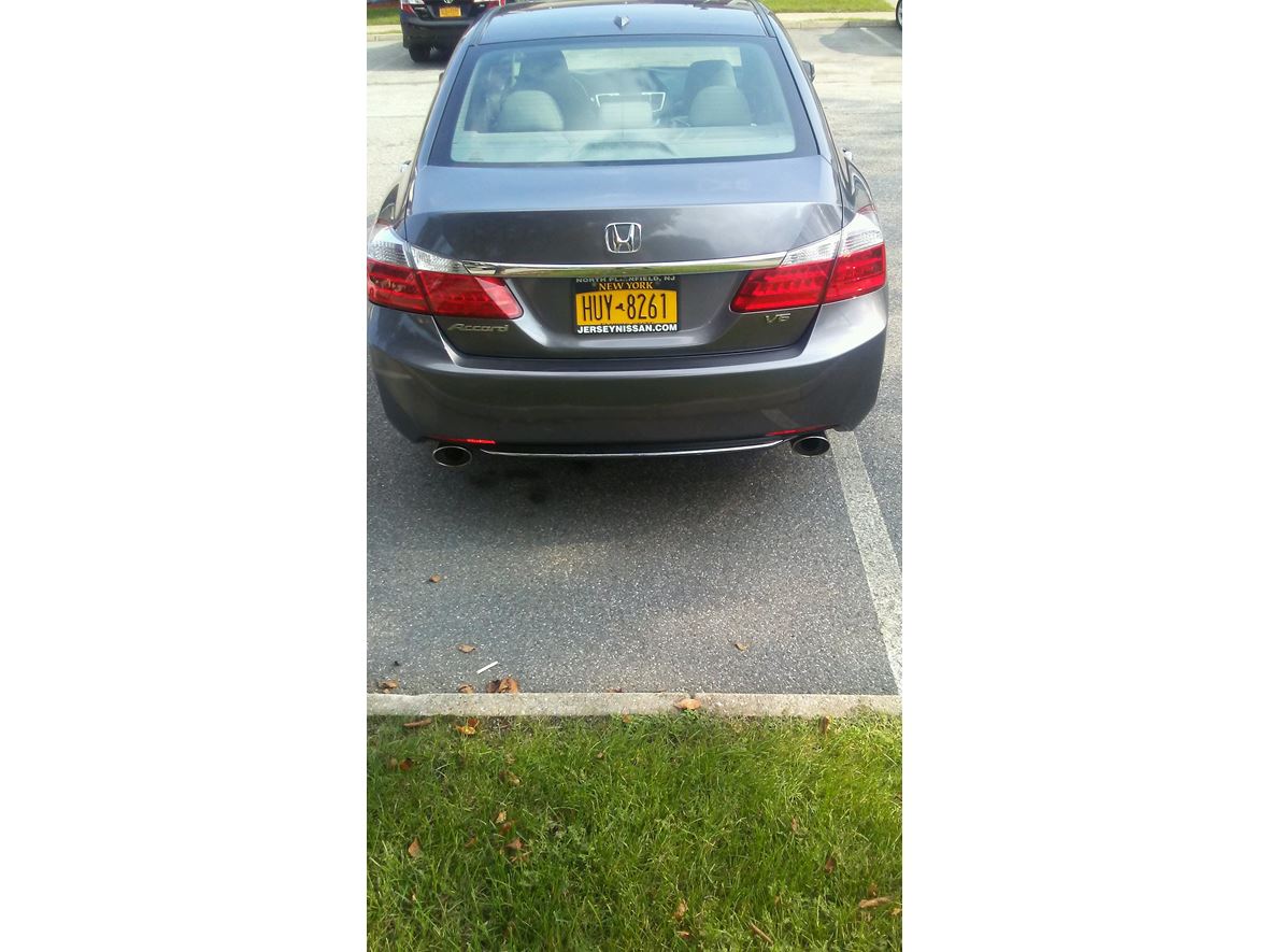 2014 Honda Accord for sale by owner in Middletown