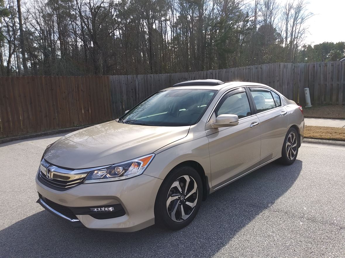 2016 Honda Accord for sale by owner in Augusta