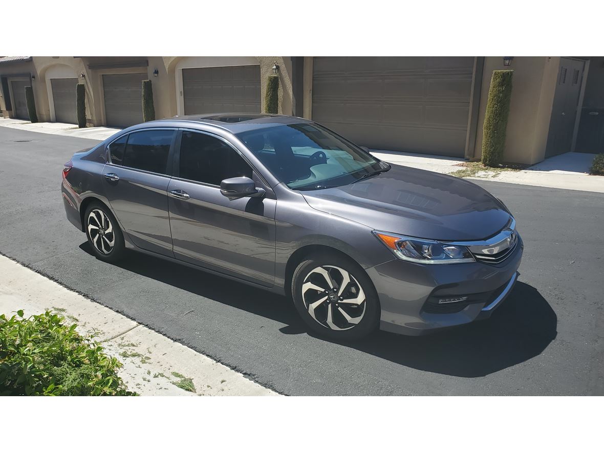 2016 Honda Accord for sale by owner in Las Vegas