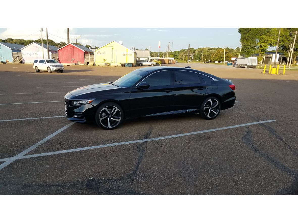 2018 Honda Accord for sale by owner in Colt