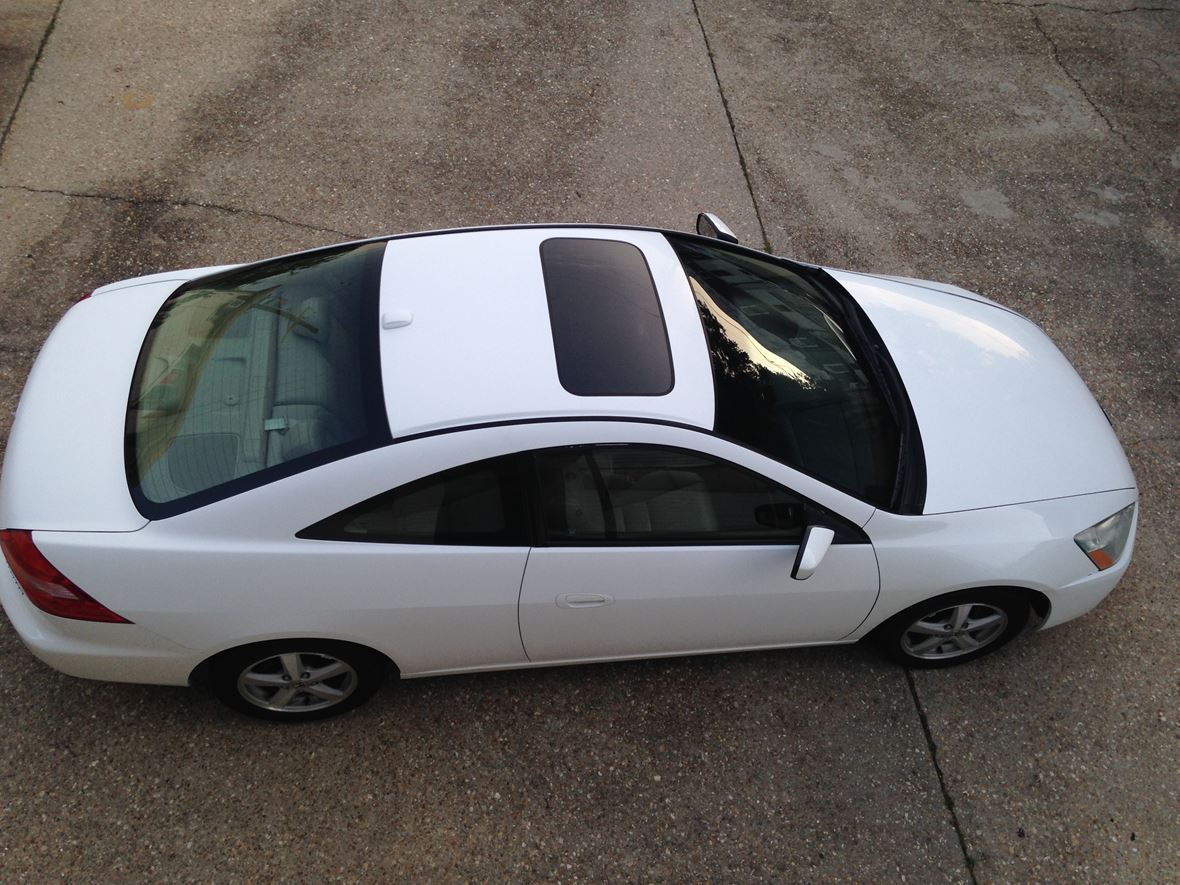 2004 Honda Accord Coupe for sale by owner in New Orleans