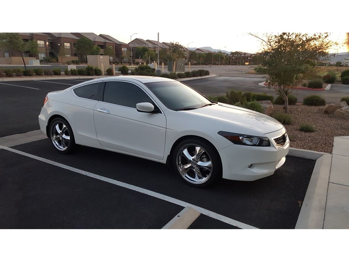 2010 Honda Accord Coupe for sale by owner in Las Vegas