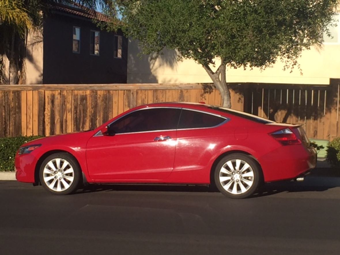 2010 Honda Accord Coupe for sale by owner in San Diego