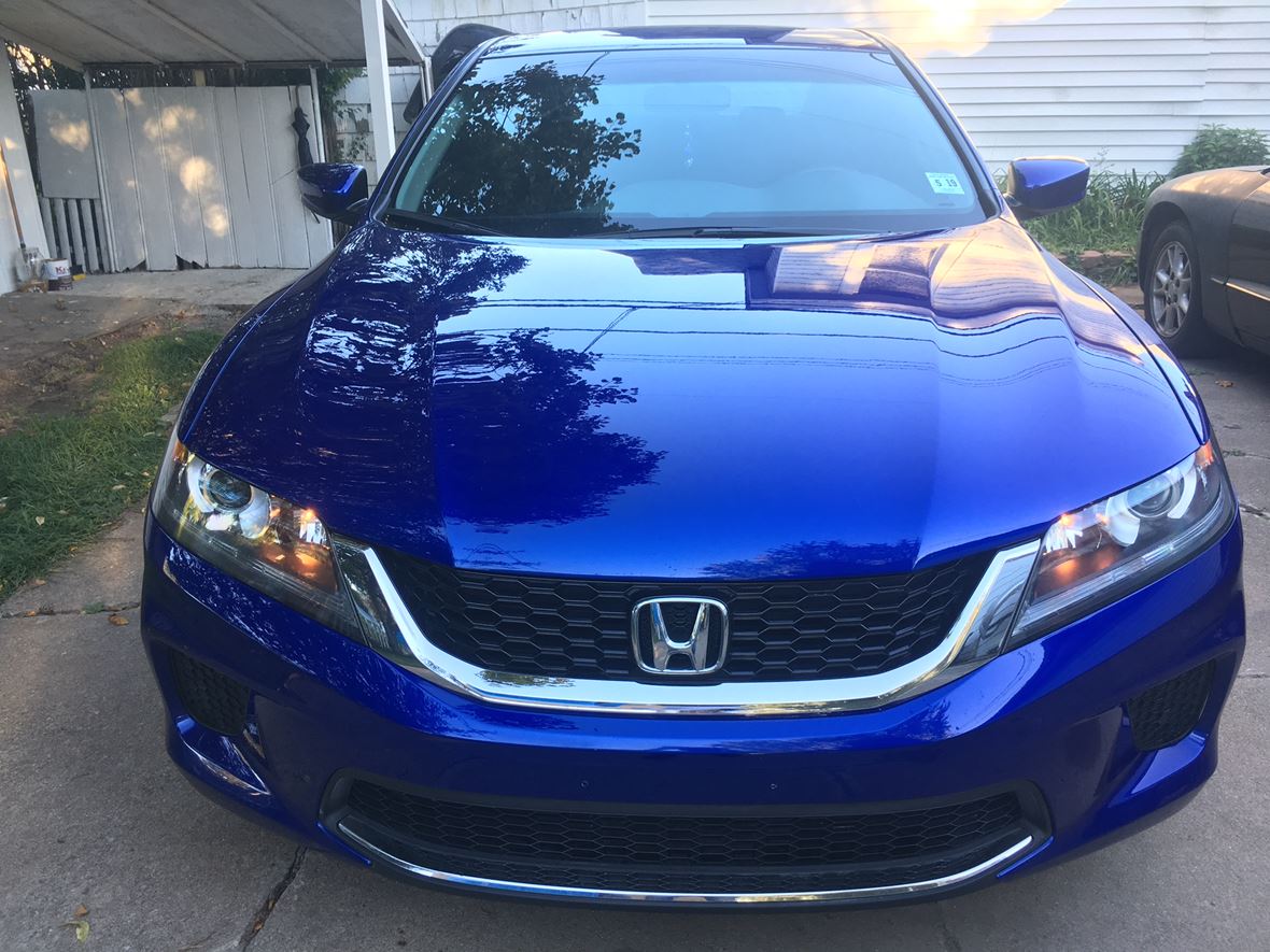 2013 Honda Accord Coupe for sale by owner in Rockaway Park