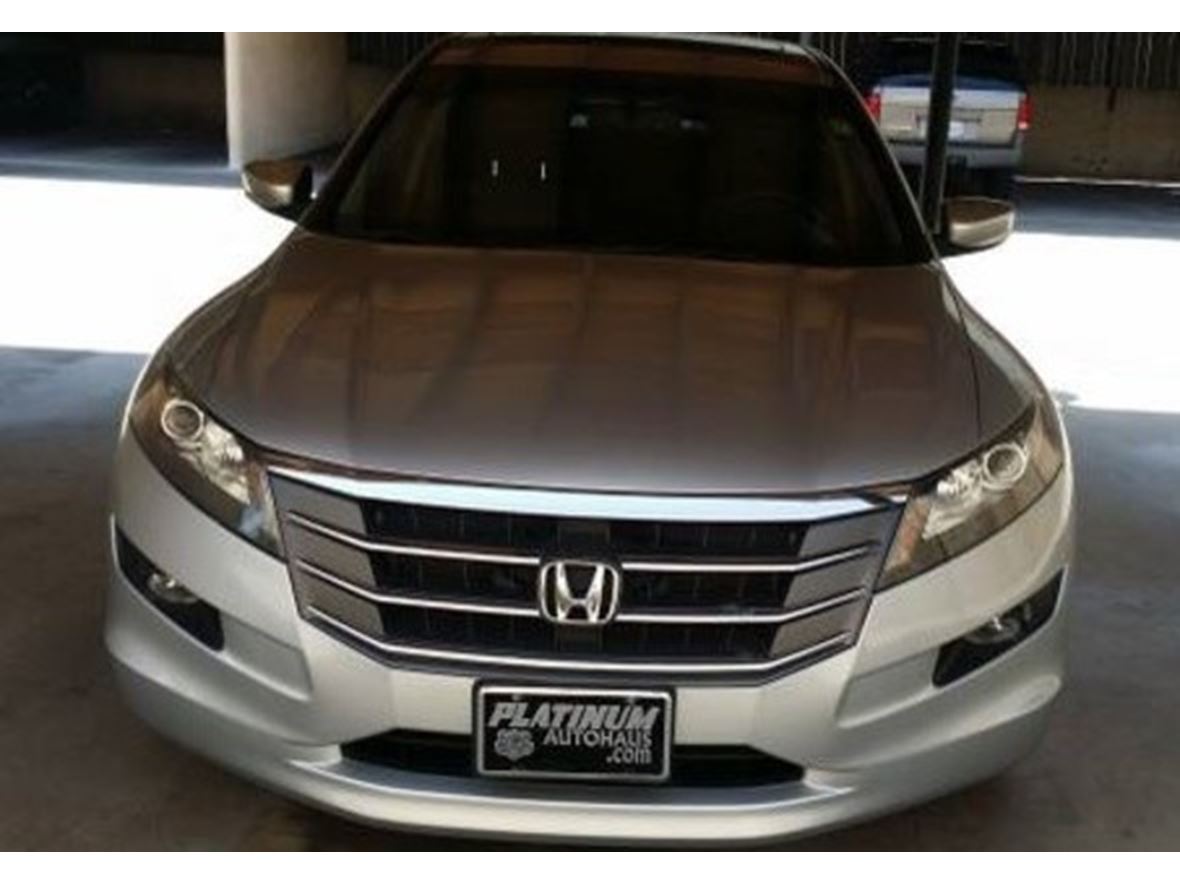 2010 Honda Accord Crosstour for sale by owner in Pasadena