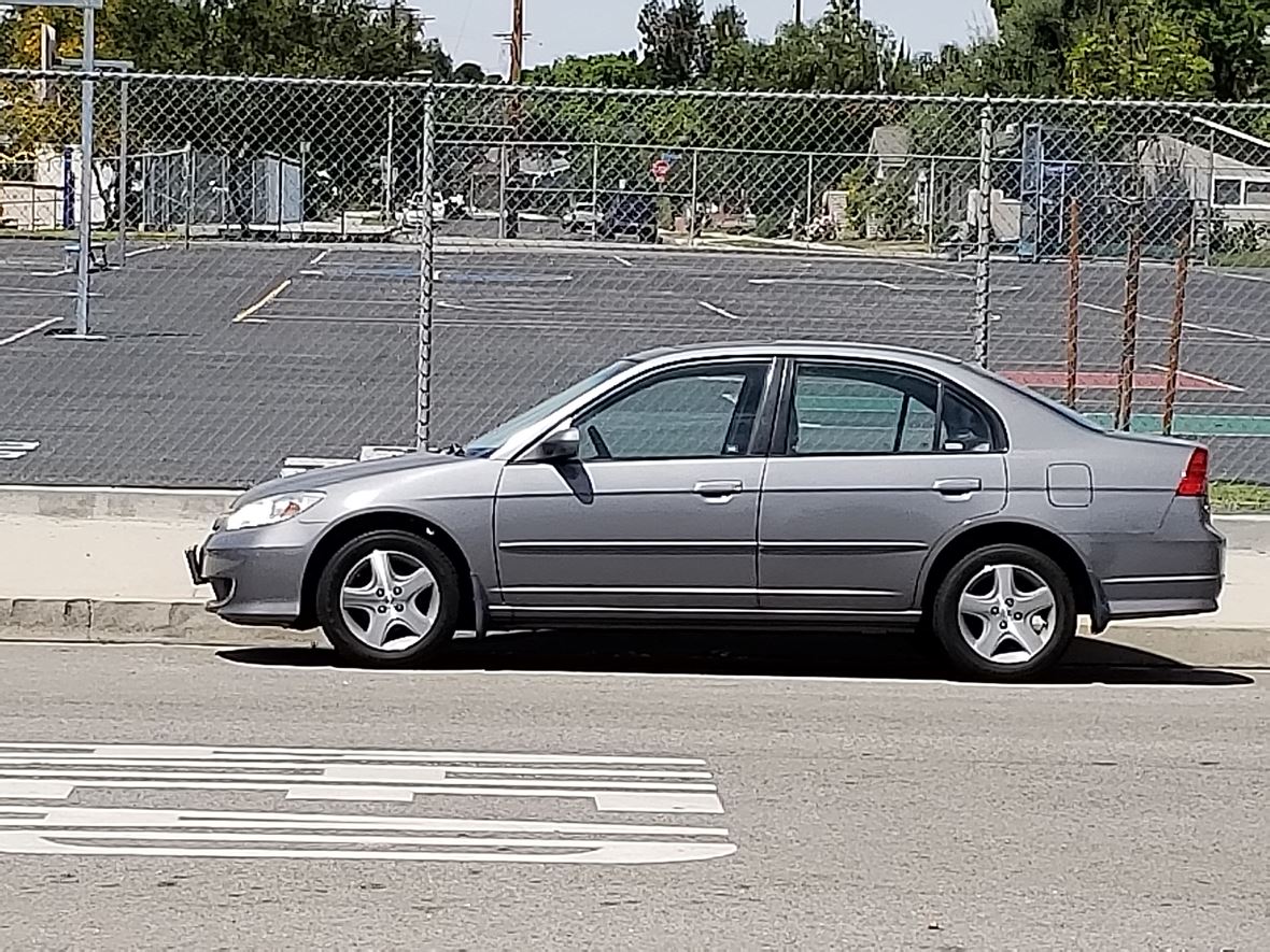 2004 Honda Civic for sale by owner in North Hills