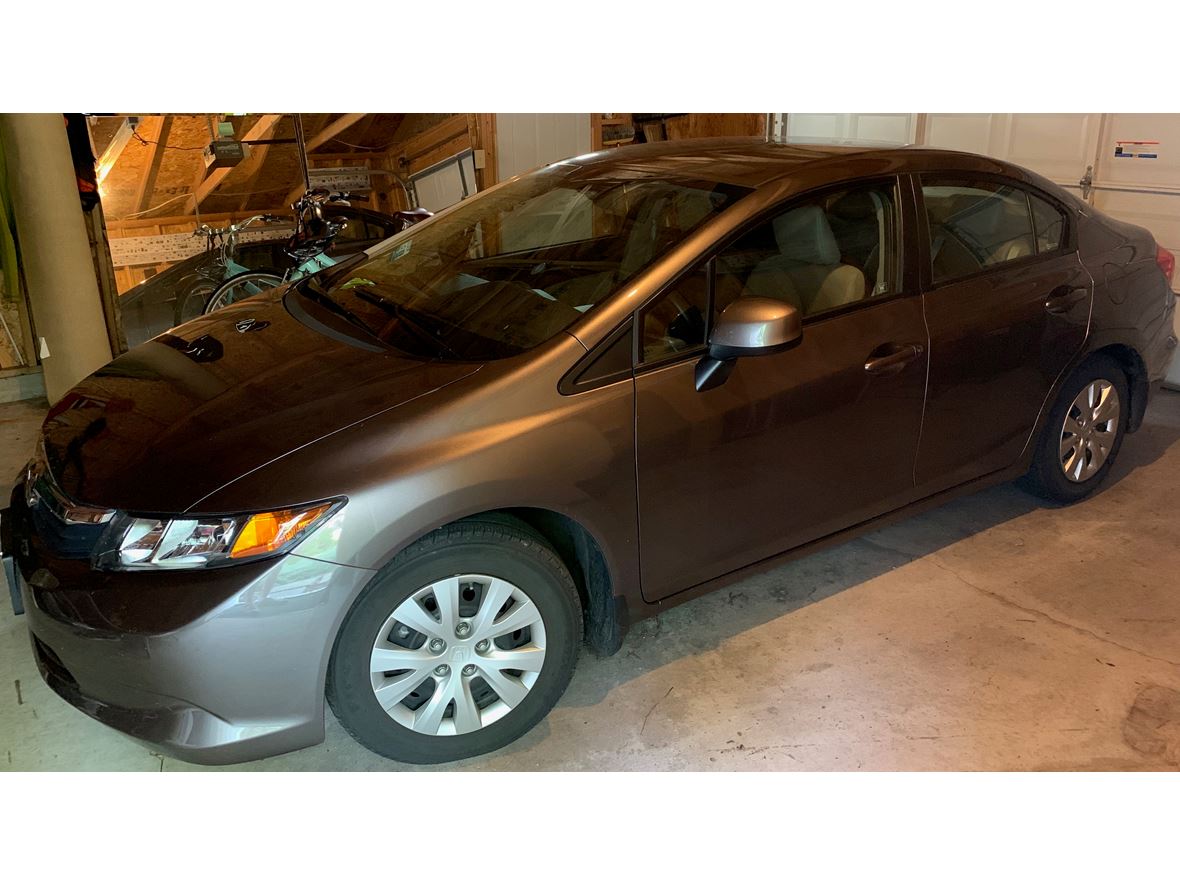 2012 Honda Civic for sale by owner in Urbana