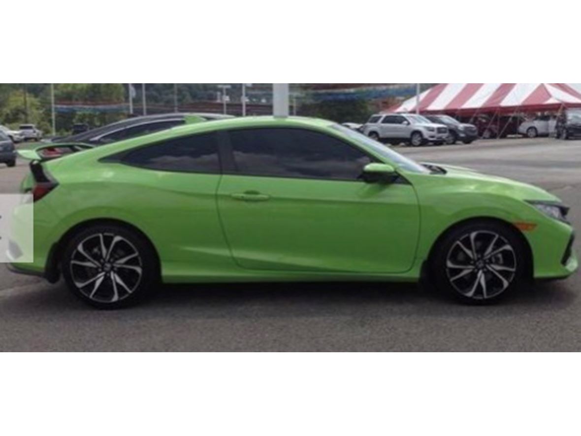 2018 Honda Civic for sale by owner in West Liberty