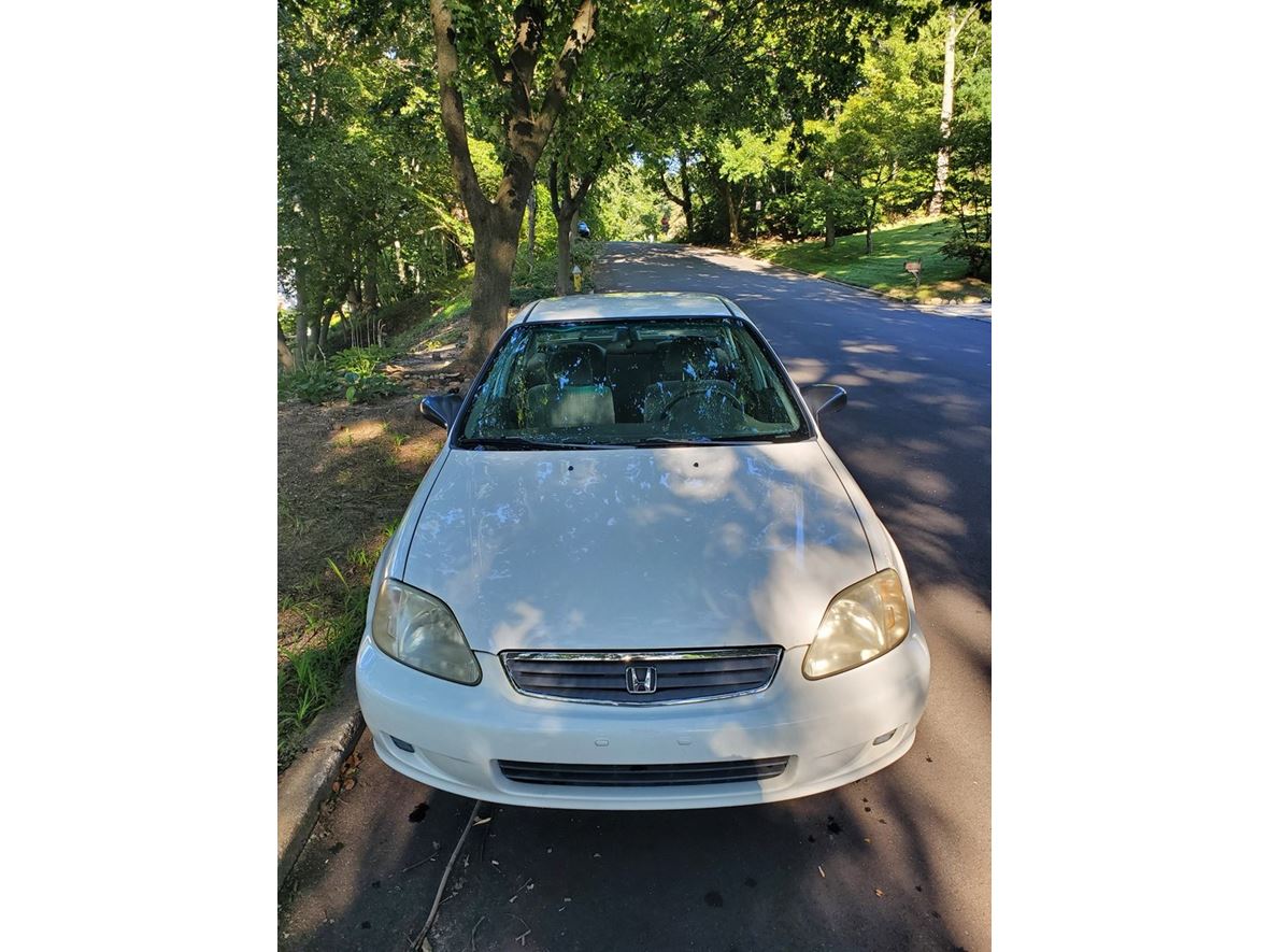 2000 Honda Civic Coupe for sale by owner in Cold Spring Harbor