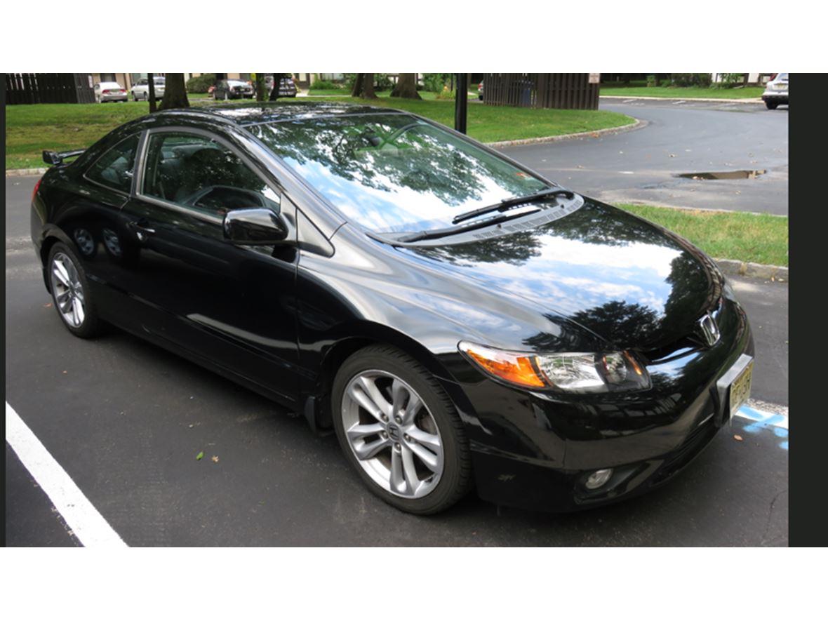 2007 Honda Civic Coupe for sale by owner in Lumberton
