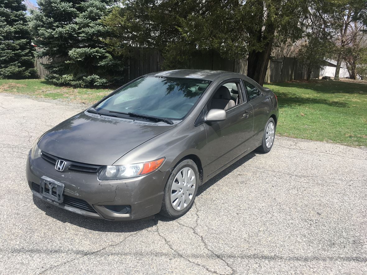 2007 Honda Civic Coupe for sale by owner in Dedham