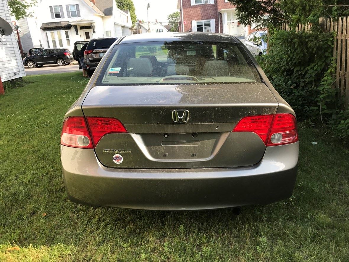 2008 Honda Civic Coupe for sale by owner in Manchester