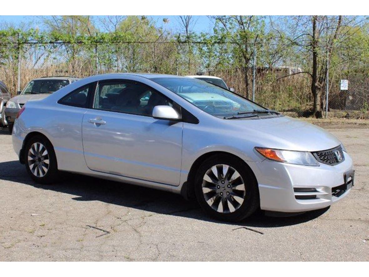 2009 Honda Civic Coupe for sale by owner in Houston