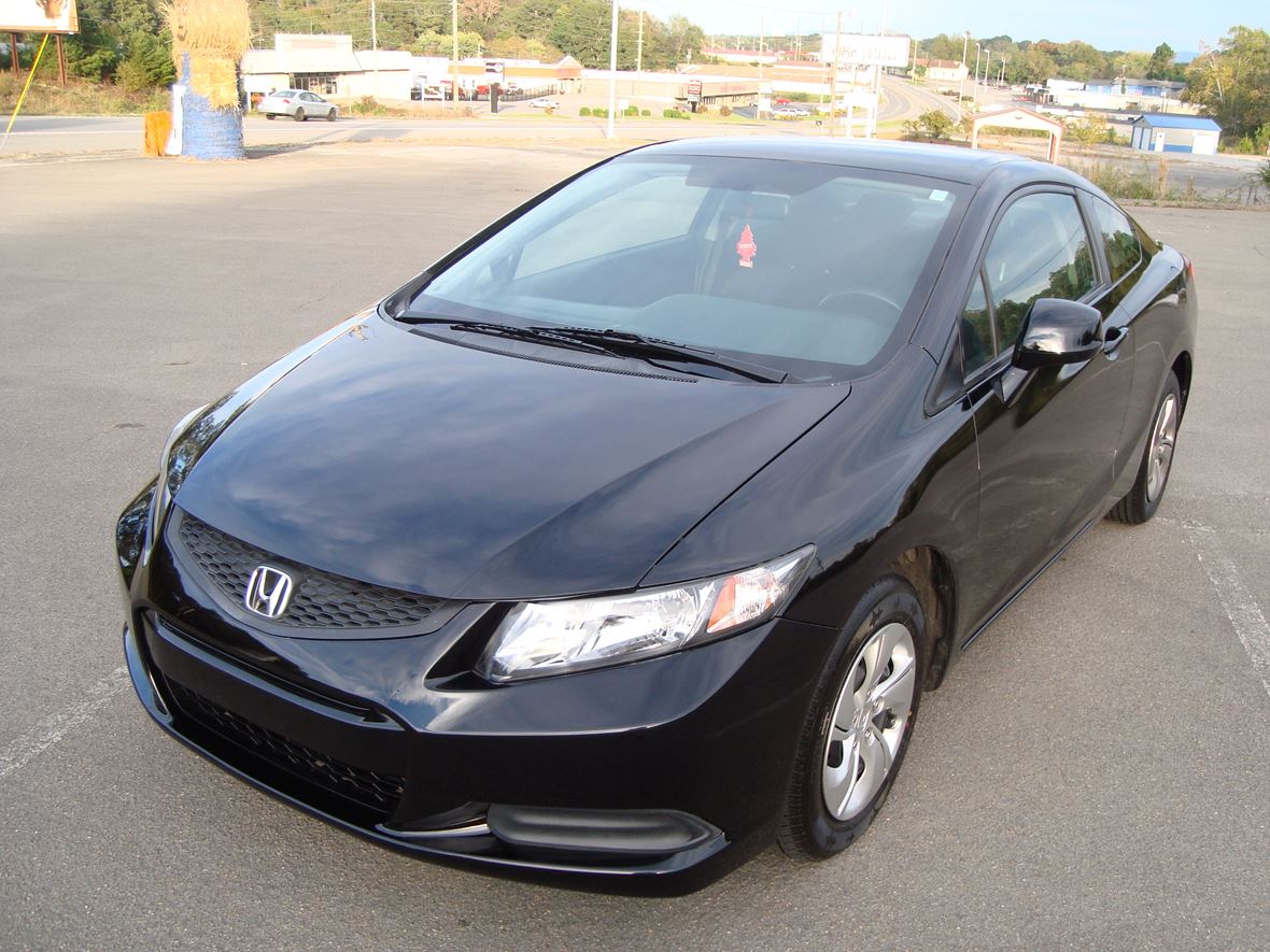 2013 Honda Civic Coupe for sale by owner in Cleveland