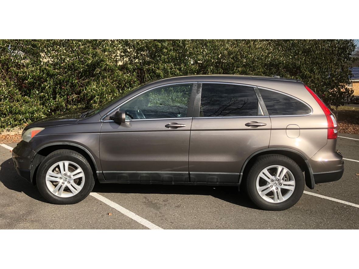 2010 Honda Cr-V for sale by owner in Barrington