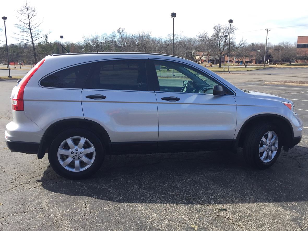 2011 Honda Cr-V for sale by owner in SAINT LOUIS