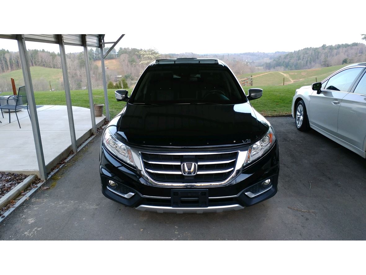 2013 Honda Crosstour for sale by owner in Asheville