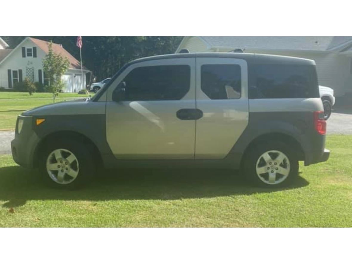2003 Honda Element for sale by owner in Havelock
