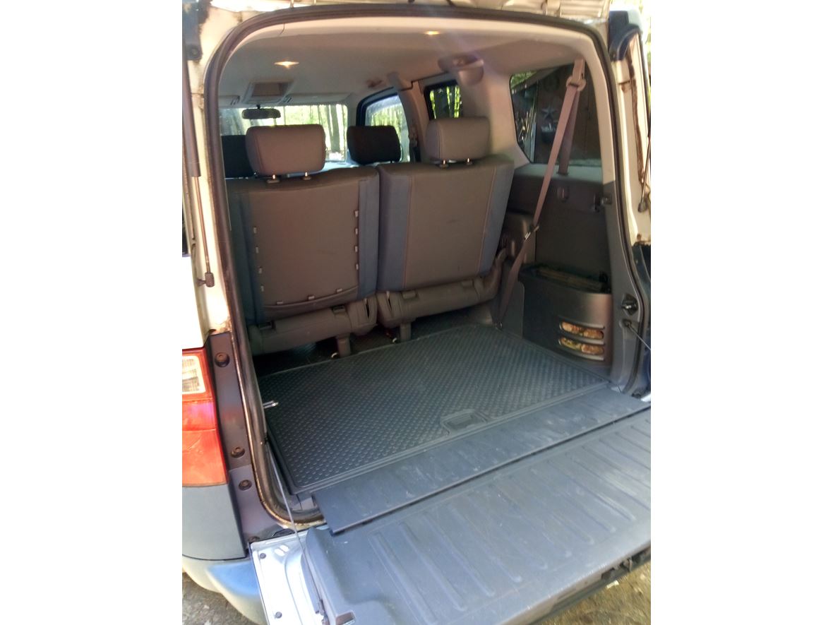 2005 Honda Element for sale by owner in Westfield