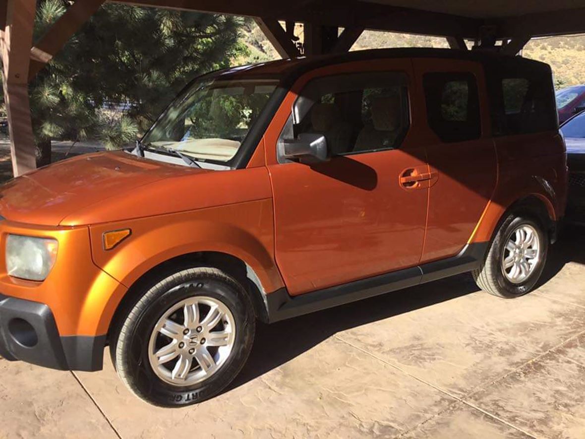 2008 Honda Element for sale by owner in Lake Hughes