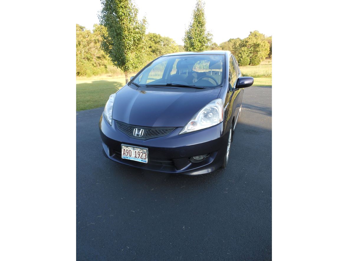 2010 Honda FIT for sale by owner in Martinsburg