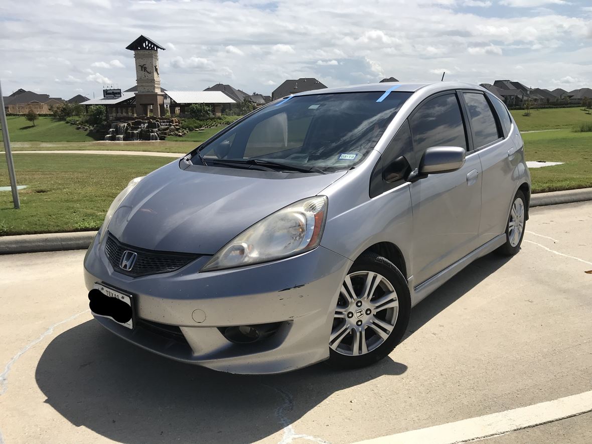 2010 Honda FIT for sale by owner in Katy