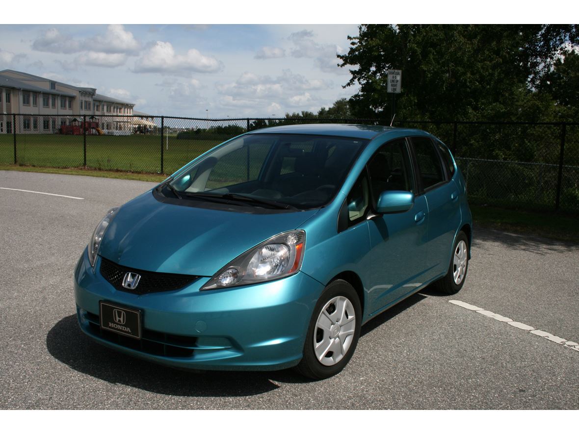 2013 Honda FIT for Sale by Owner in Kissimmee, FL 34758