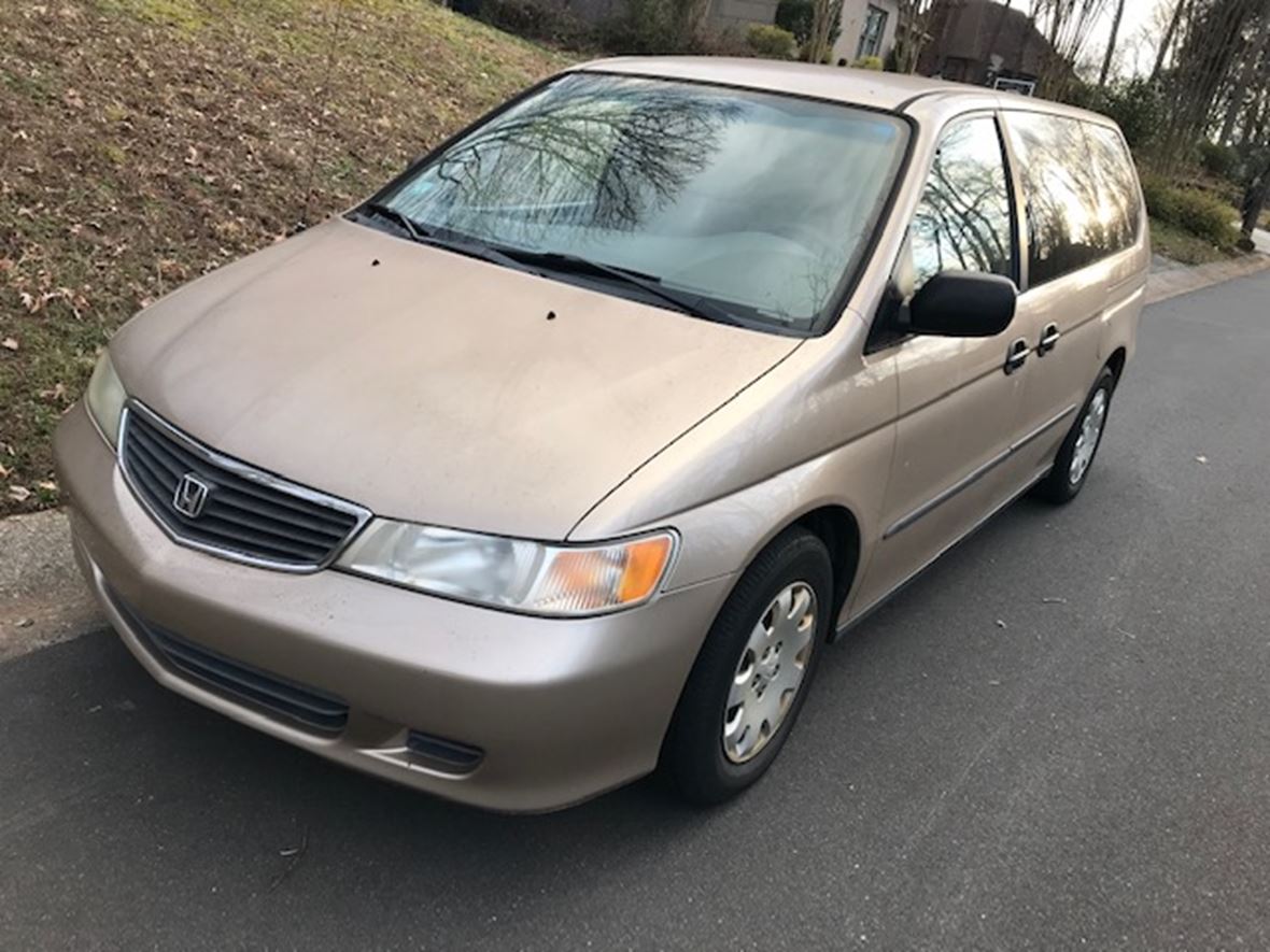 1999 Honda Odyssey for sale by owner in Charlotte