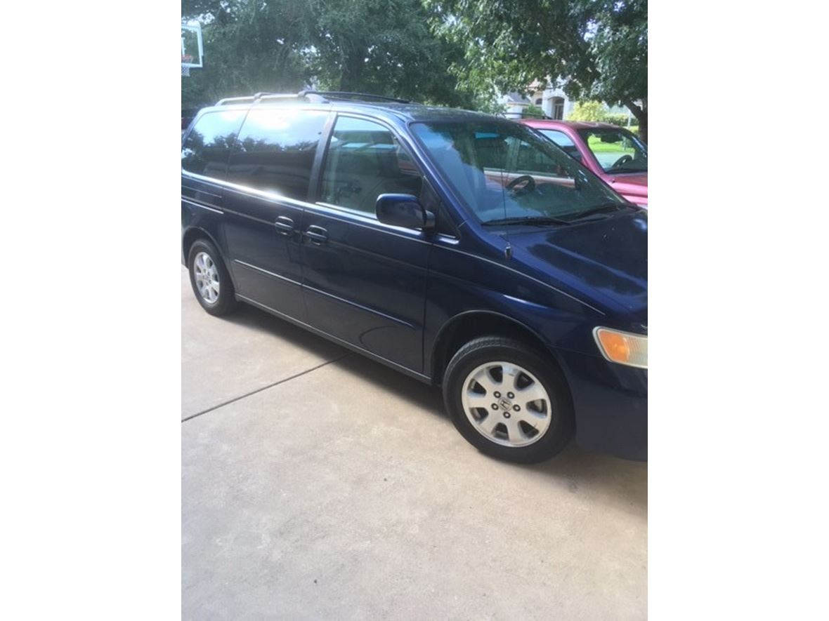 2003 Honda Odyssey for sale by owner in Round Rock