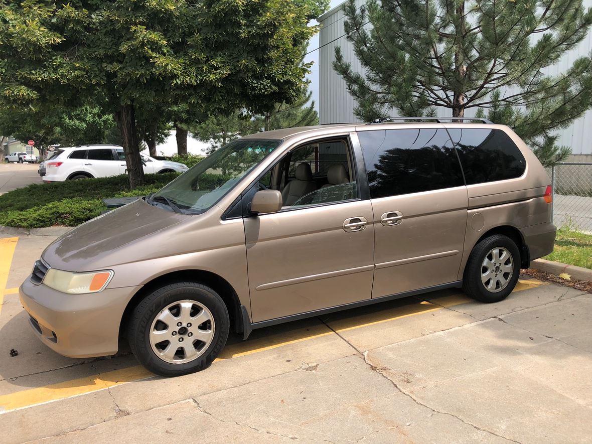 2004 Honda Odyssey for sale by owner in Longmont