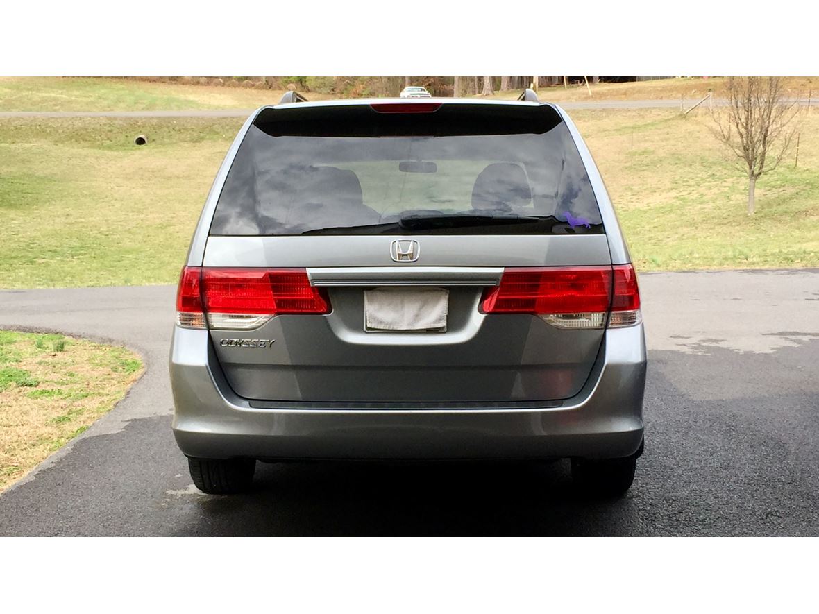 2010 Honda Odyssey for sale by owner in Dandridge