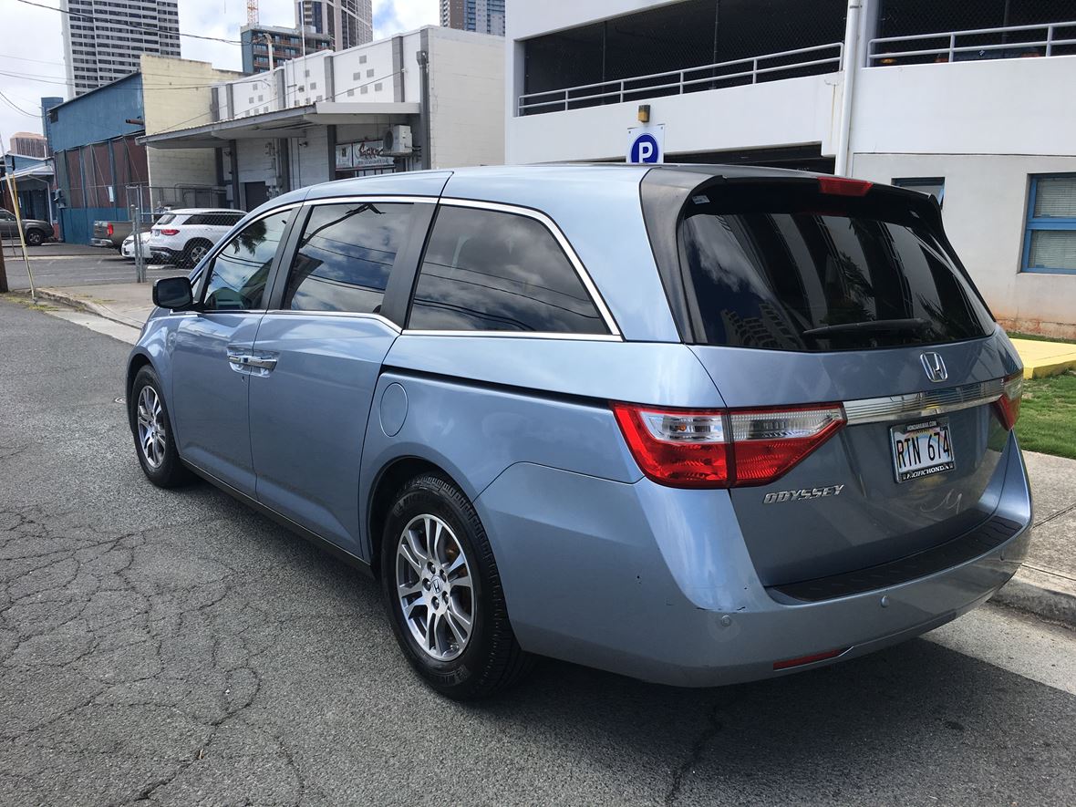 2012 Honda Odyssey for sale by owner in Honolulu