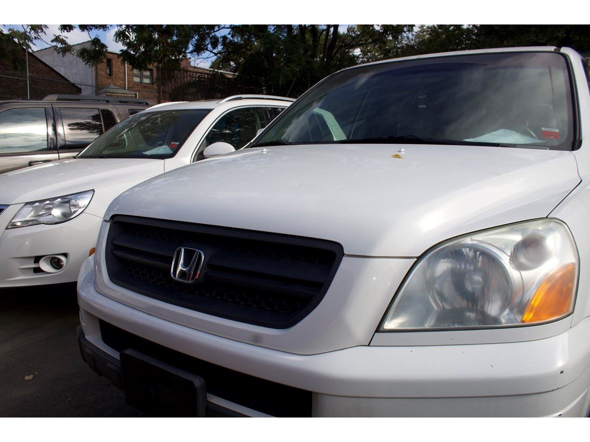2005 Honda Pilot for sale by owner in Bronx