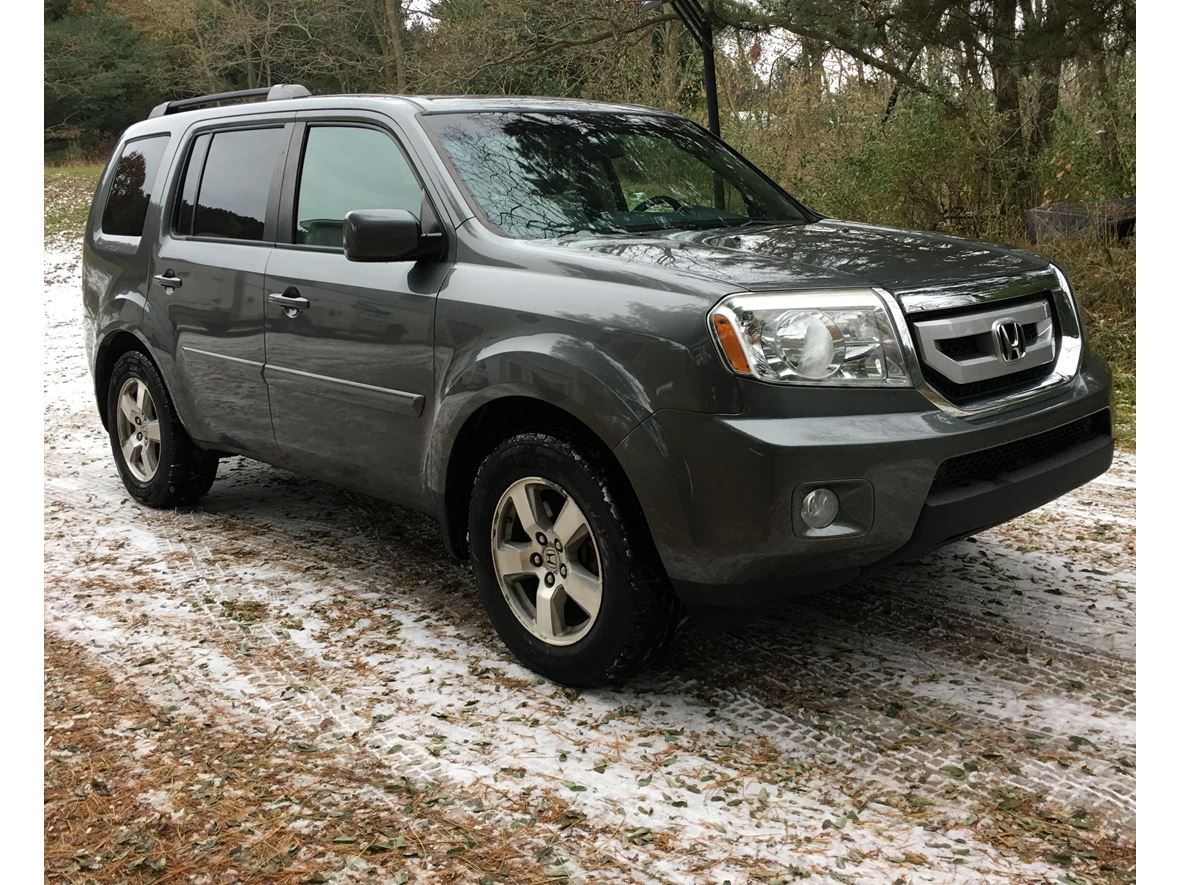 2009 Honda Pilot for sale by owner in Frankfort