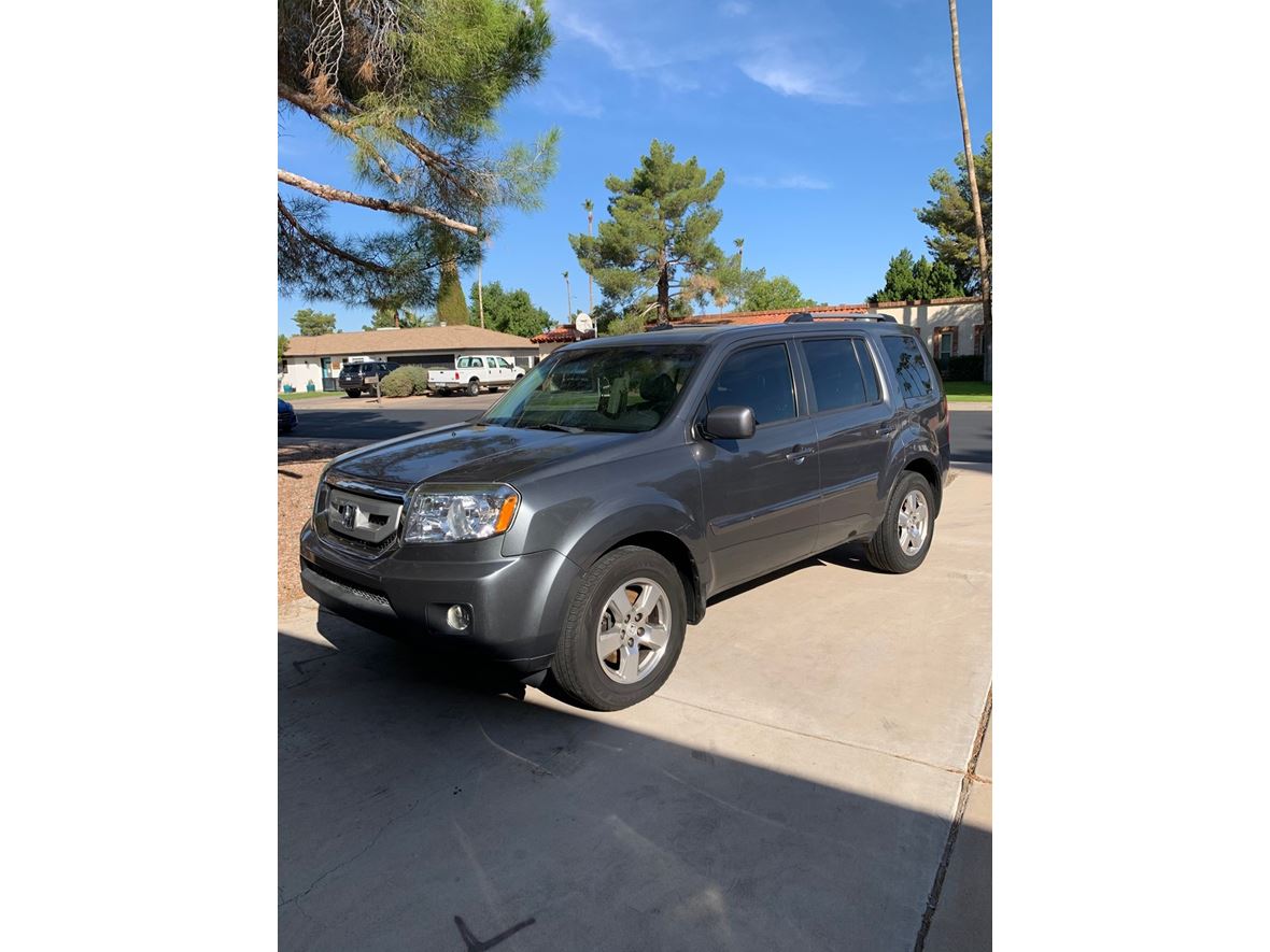 2011 Honda Pilot for sale by owner in Phoenix